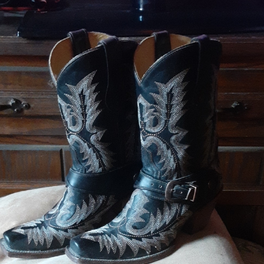 Embroidered Dark Brown Boots with Silver Accents